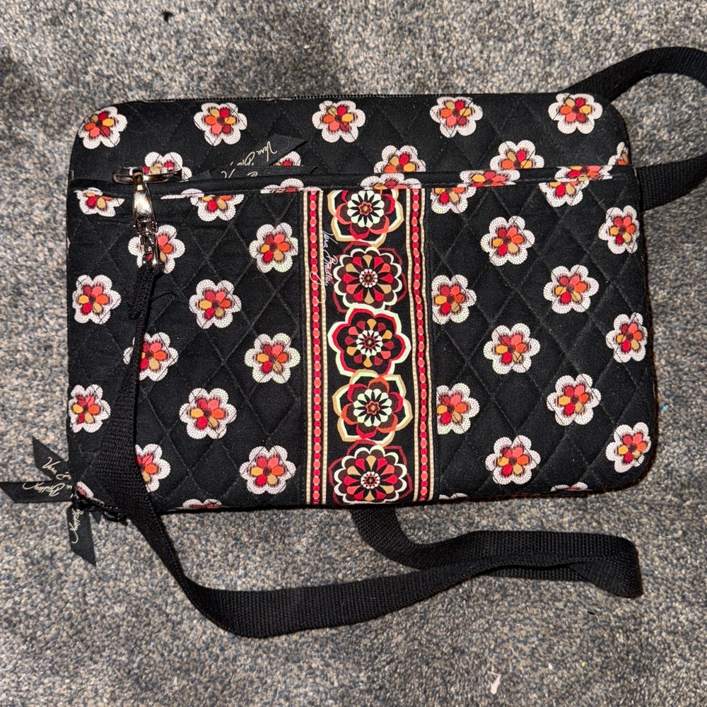 Vera Bradley Black Floral Hard Shell IPad / Kindle Tablet Case Travel Bag